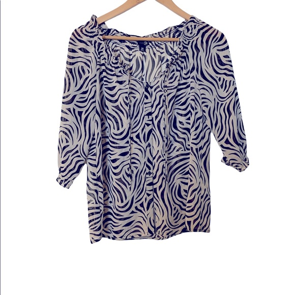 🦓 Fierce zebra print shear top (Medium Petite) - Picture 2 of 8